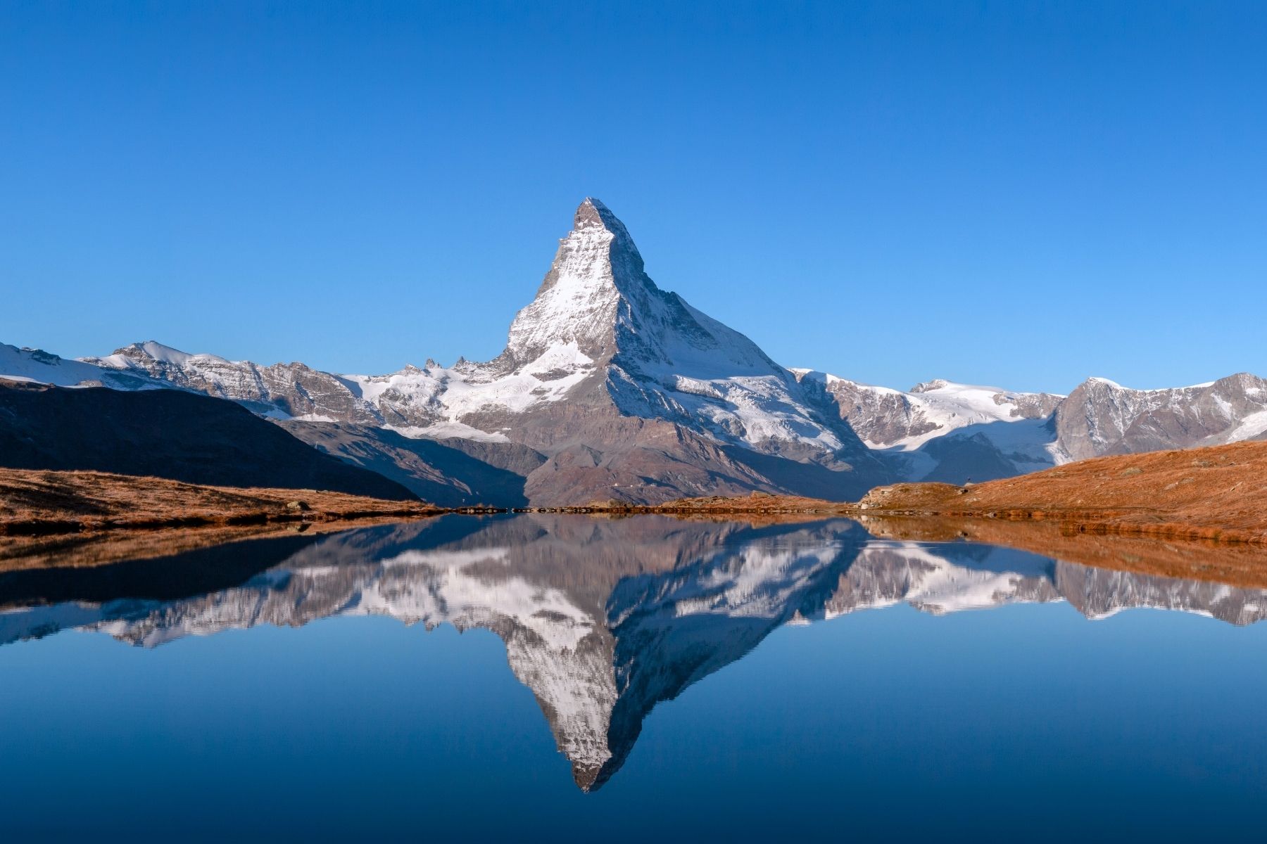 瑞士綺境14日│雪峰湖光‧森影仙蹤‧六晚五星